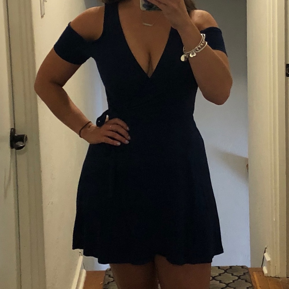 NWOT. Navy Blue Cold Shoulder Crossbody Dress